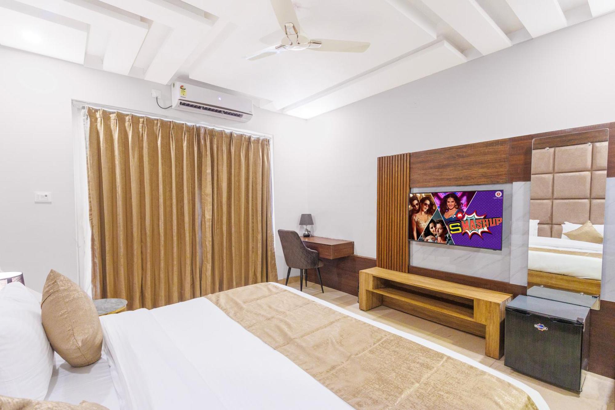 Stone Wood Hotel, Rishīkesh Buitenkant foto